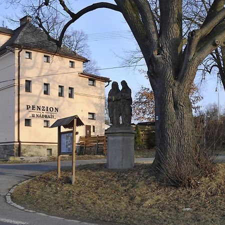 Penzion U Nádraží Horšovský Týn Esterno foto