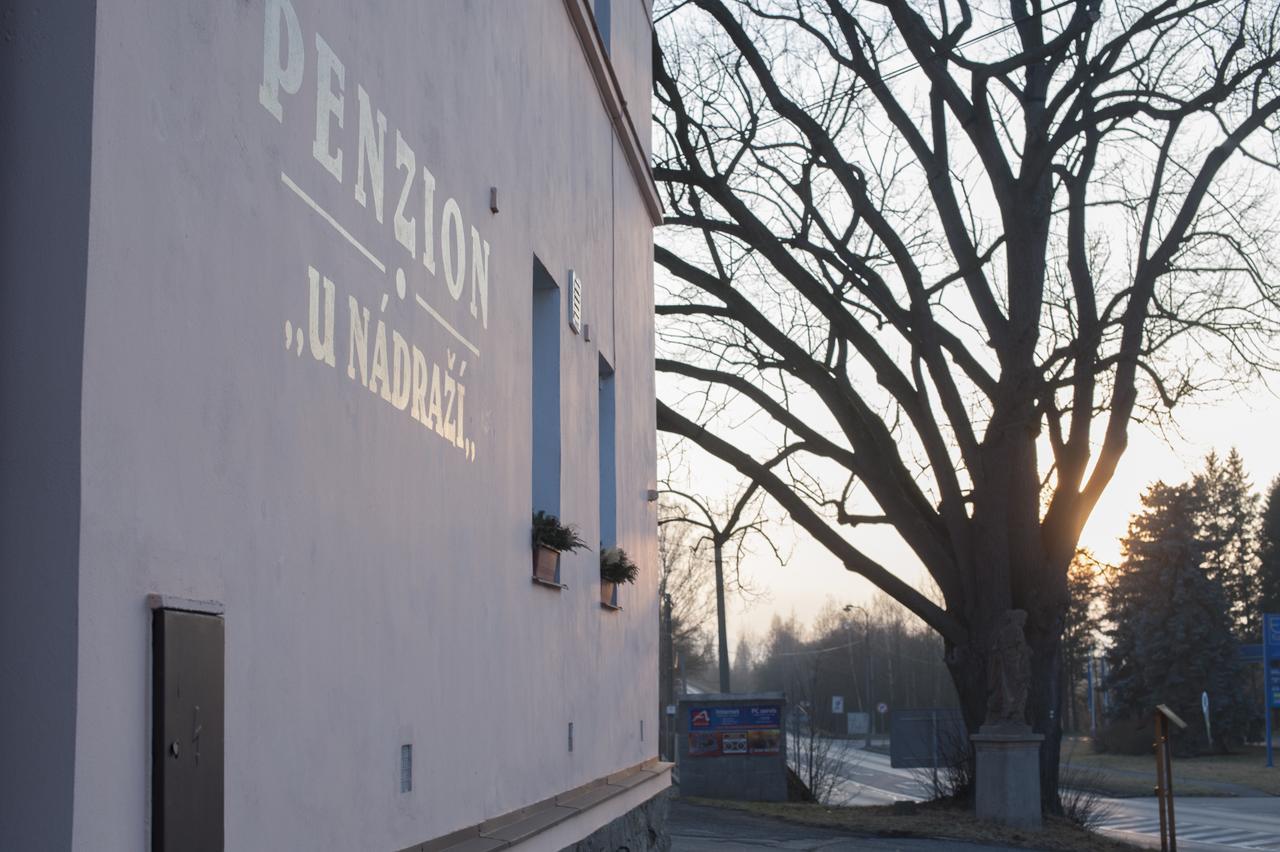 Penzion U Nádraží Horšovský Týn Esterno foto